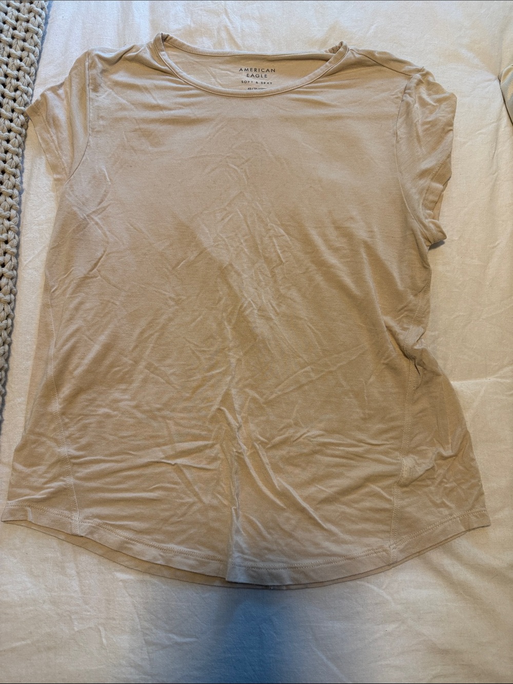American Eagle Outfitters Women's Light Beige Short Sleeve Tee